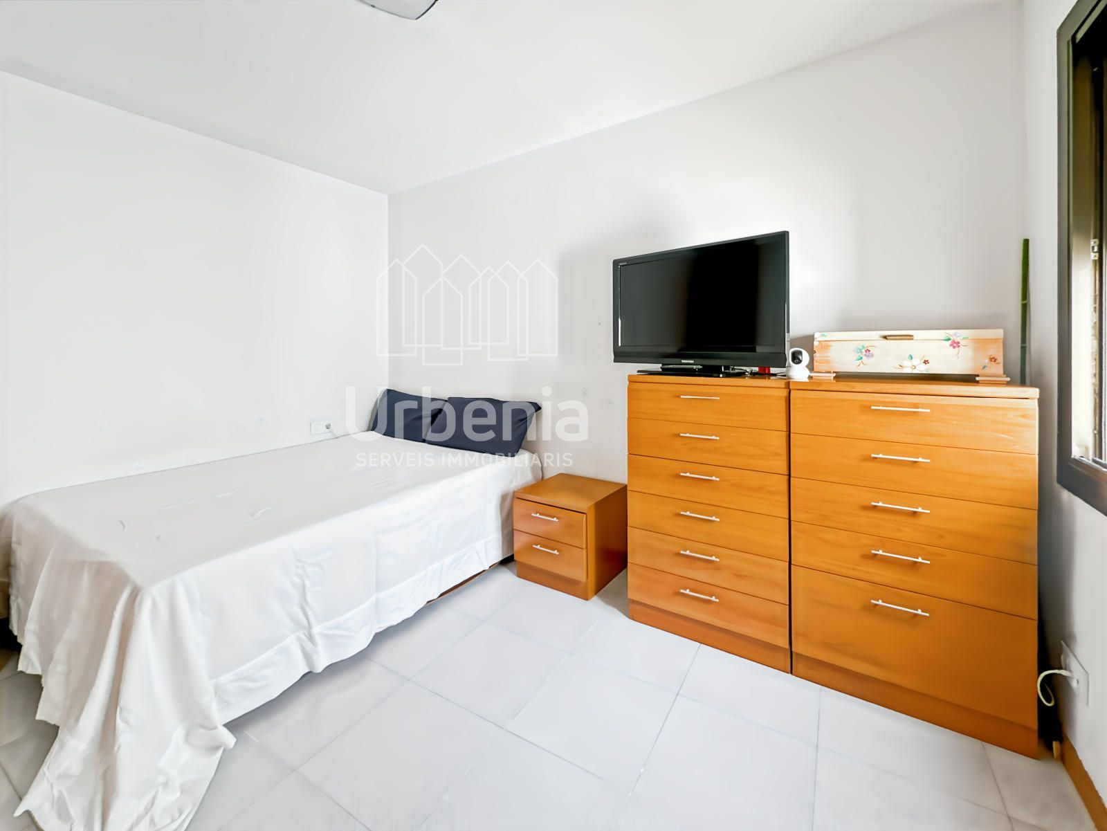 Pis de 2 habitacions a Badalona, ​​moblat i llest per entrar a viure - Foto 5
