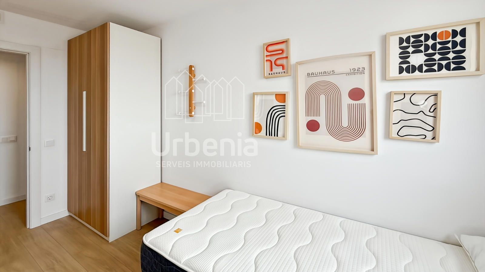 Descubre esta magnífica vivienda de obra nueva situada en la zona del Canal de Badalona - Foto 17
