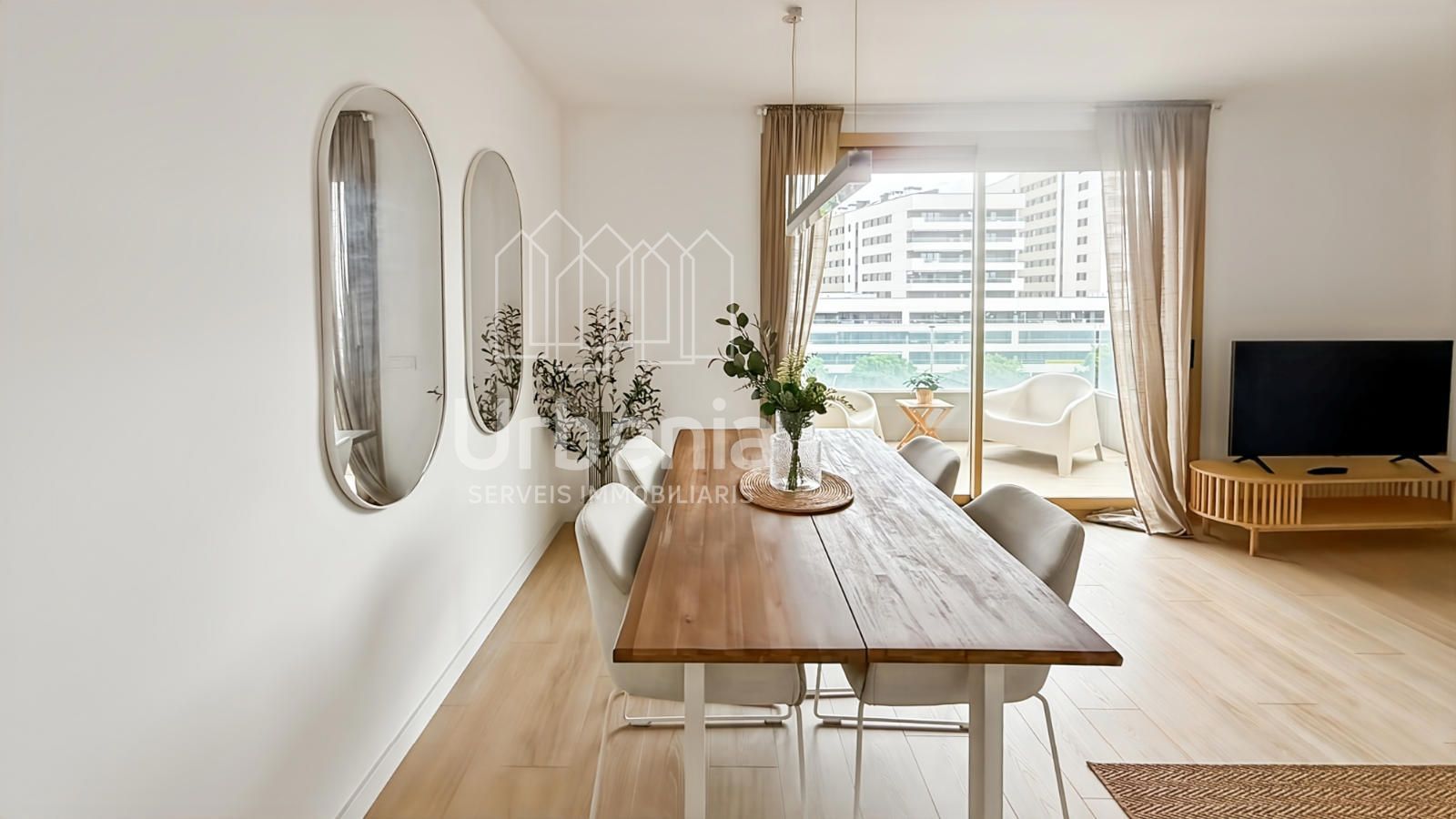 Descubre esta magnífica vivienda de obra nueva situada en la zona del Canal de Badalona - Foto 7
