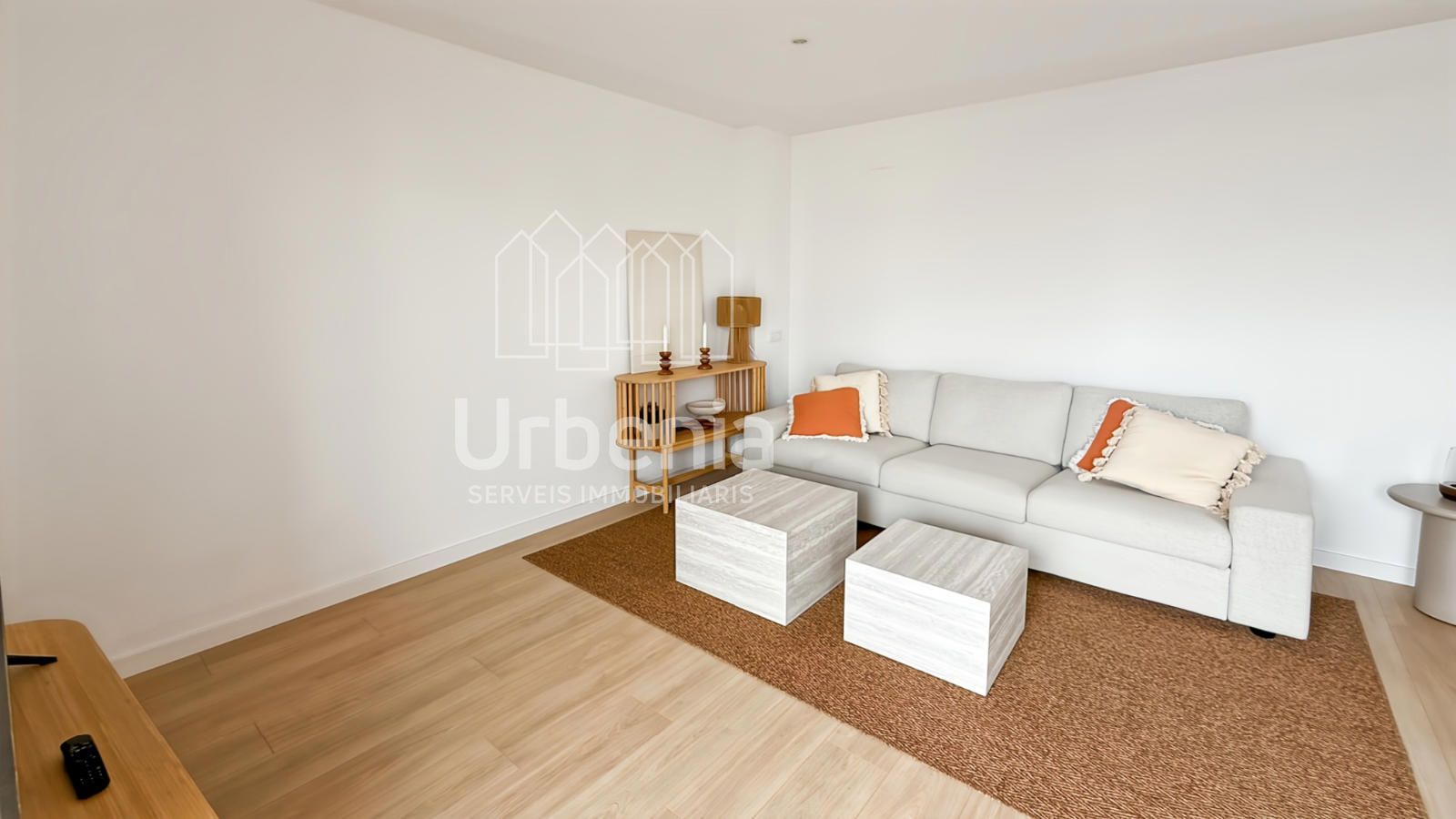 Descubre esta magnífica vivienda de obra nueva situada en la zona del Canal de Badalona - Foto 6