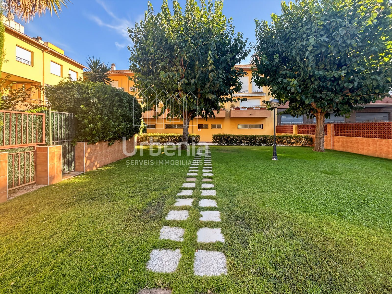 ¡Fantàstic Dúplex a Palafolls amb piscina i jardí comunitaris! - Foto 36