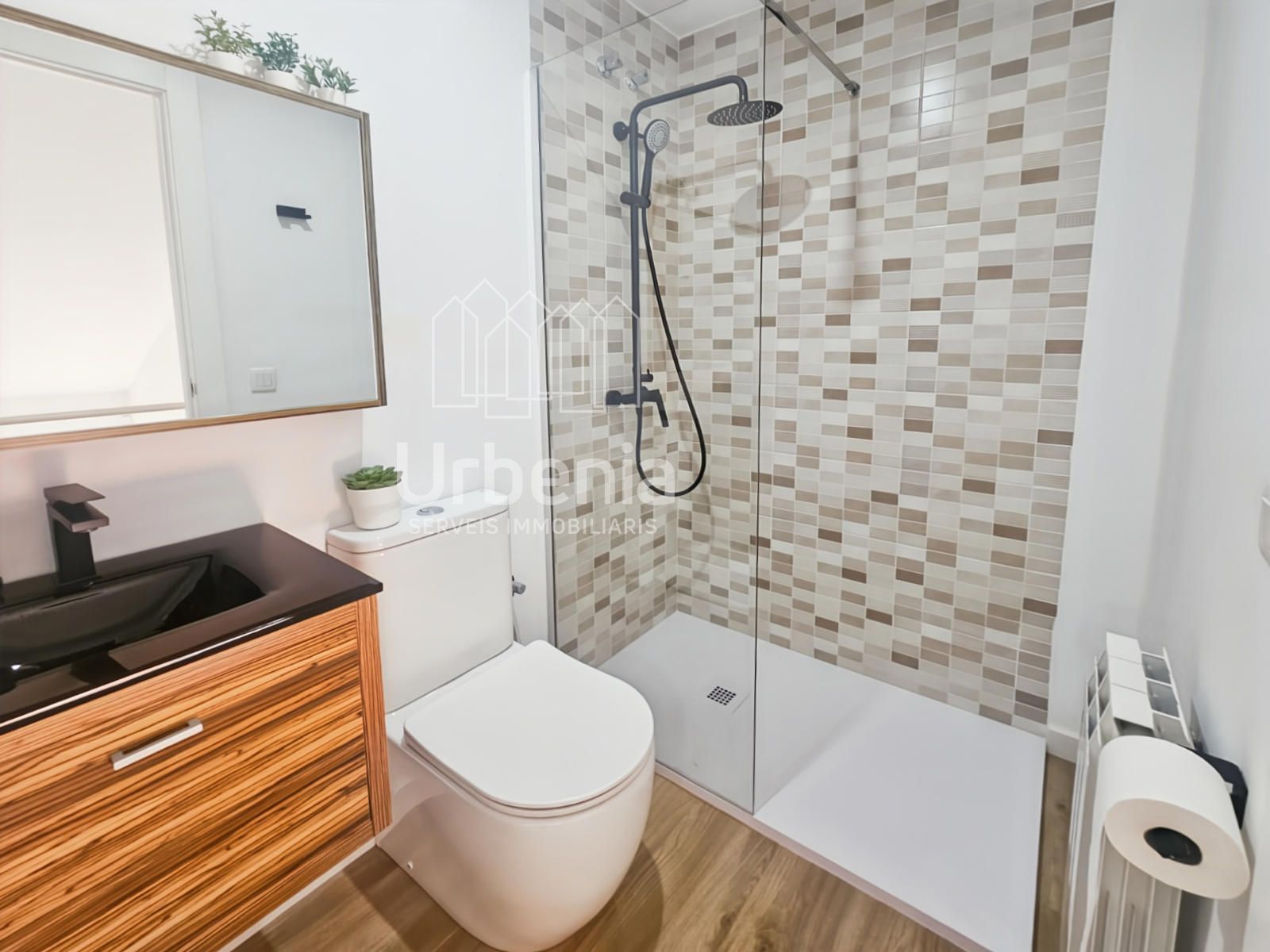 MATARO: ¡Ático dúplex en perfecto estado y con vistas abiertas! - Foto 18