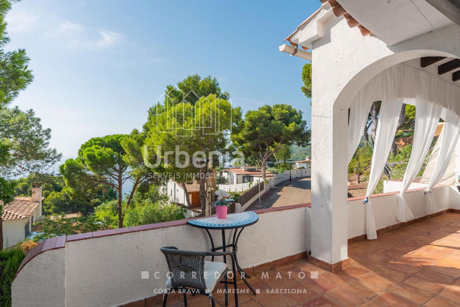 Casa unifamiliar con vista al mar y gran potencial en la milla de oro de Tamariu. - Foto 23