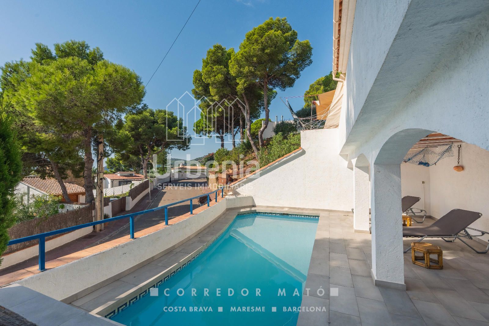 Casa unifamiliar con vista al mar y gran potencial en la milla de oro de Tamariu. - Foto 42