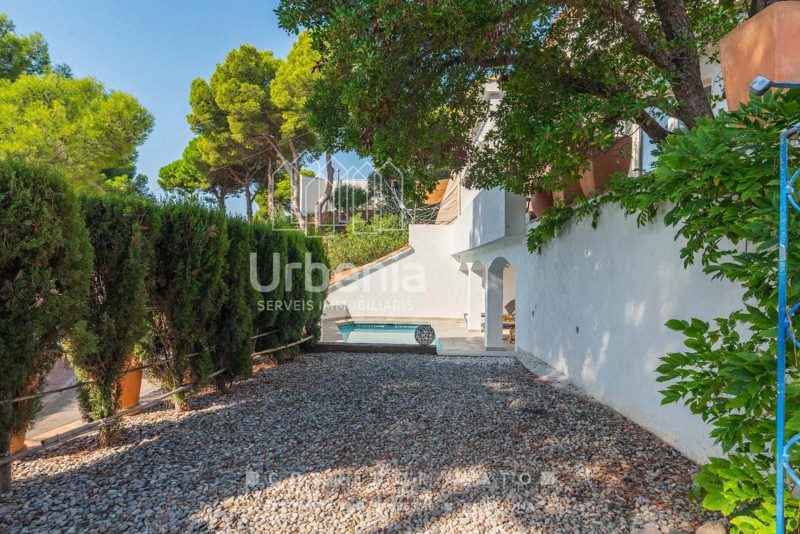 Casa unifamiliar con vista al mar y gran potencial en la milla de oro de Tamariu. - Foto 35