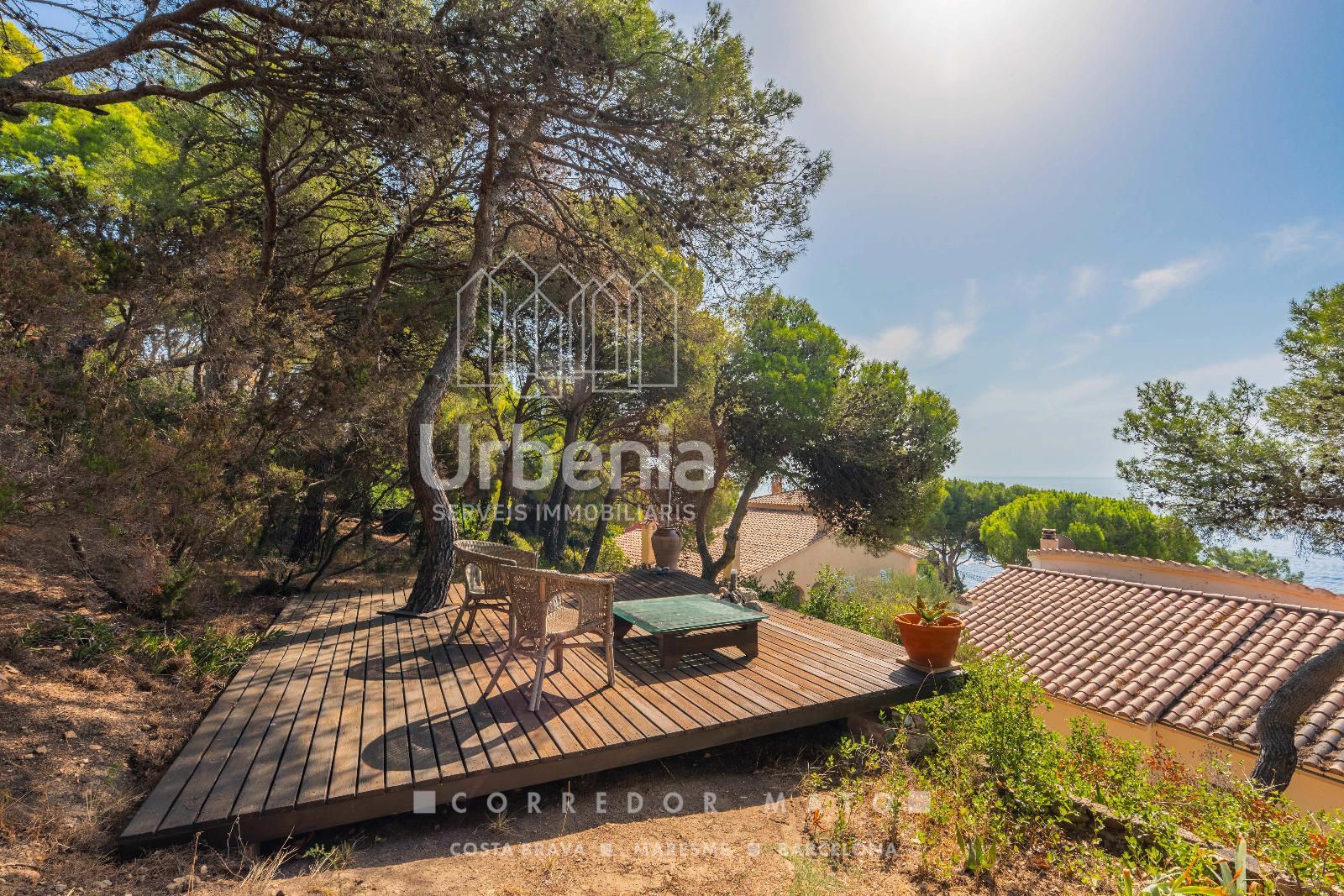 Casa unifamiliar con vista al mar y gran potencial en la milla de oro de Tamariu. - Foto 25