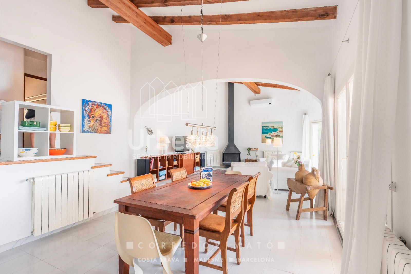 Casa unifamiliar con vista al mar y gran potencial en la milla de oro de Tamariu. - Foto 9