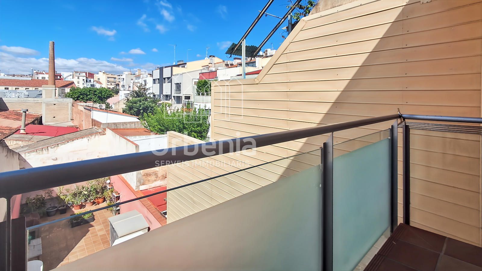 🏡 OPORTUNIDAD DE INVERSIÓN EN MATARÓ CENTRO | LICENCIA HUT ACTIVA 💰🌊 - Foto 3