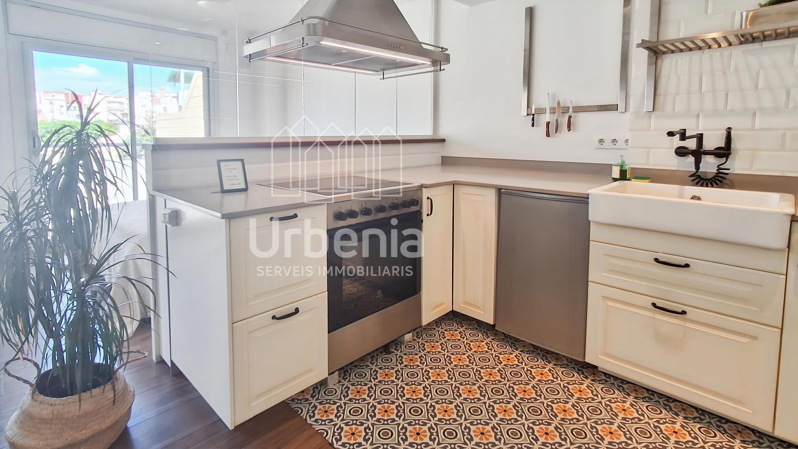 🏡 OPORTUNIDAD DE INVERSIÓN EN MATARÓ CENTRO | LICENCIA HUT ACTIVA 💰🌊 - Foto 12