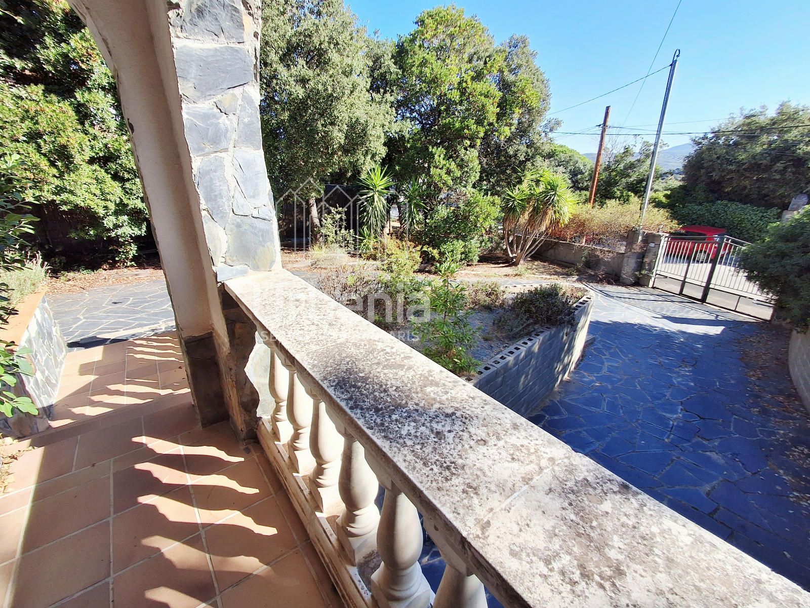 Casa preciosa en la Urbanización de Sant de la Roca del Vallès. - Foto 3