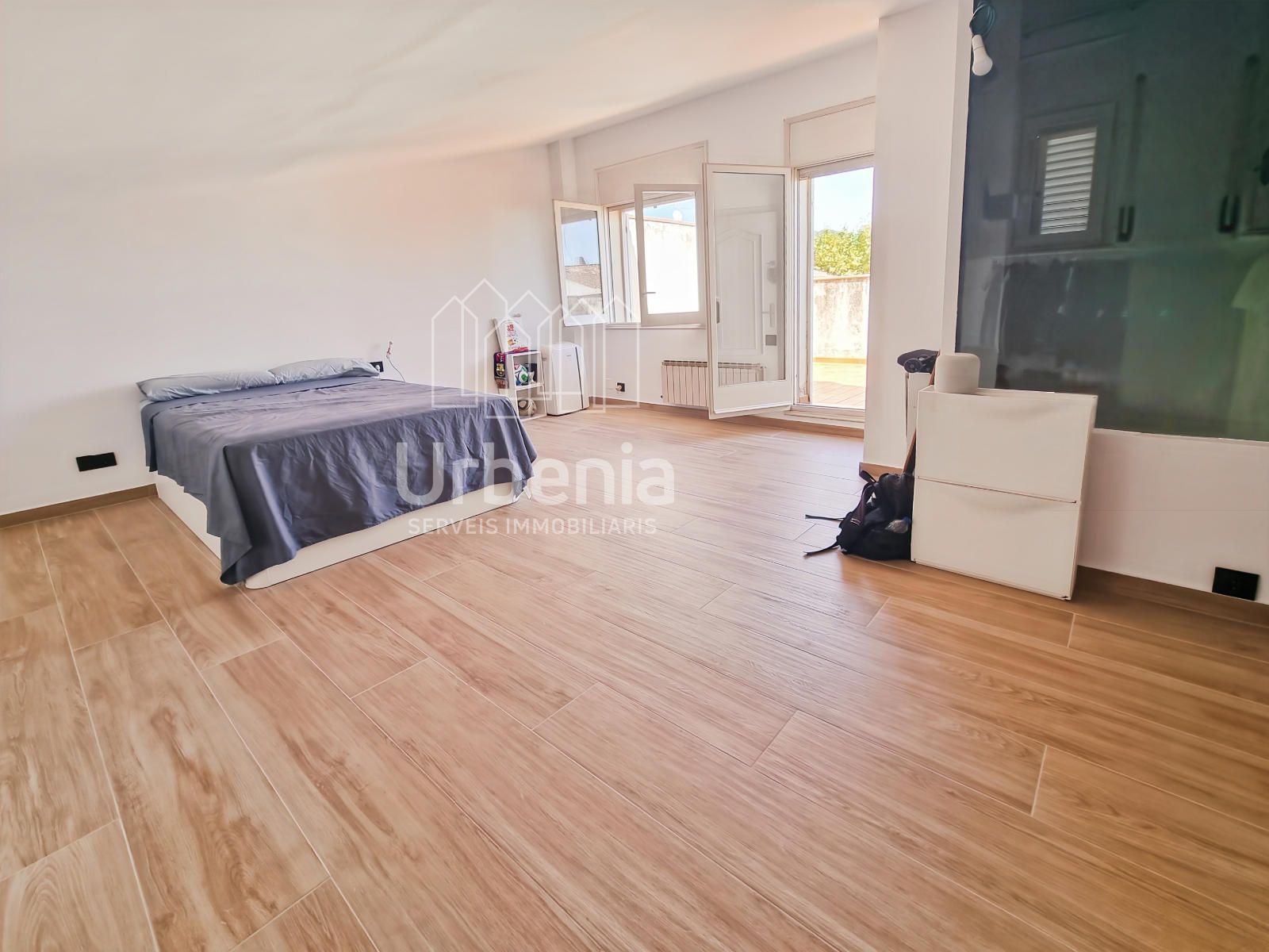 Casa pareada esquinera en parcela de 300 m² que se distribuye en varias plantas en Sant Andreu de Llavaneres - Foto 23