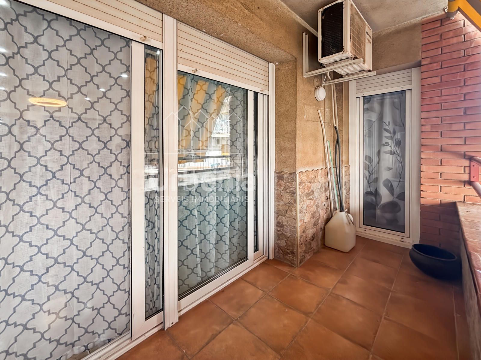 Fantástica vivienda en el centro de Pineda de Mar - Foto 2