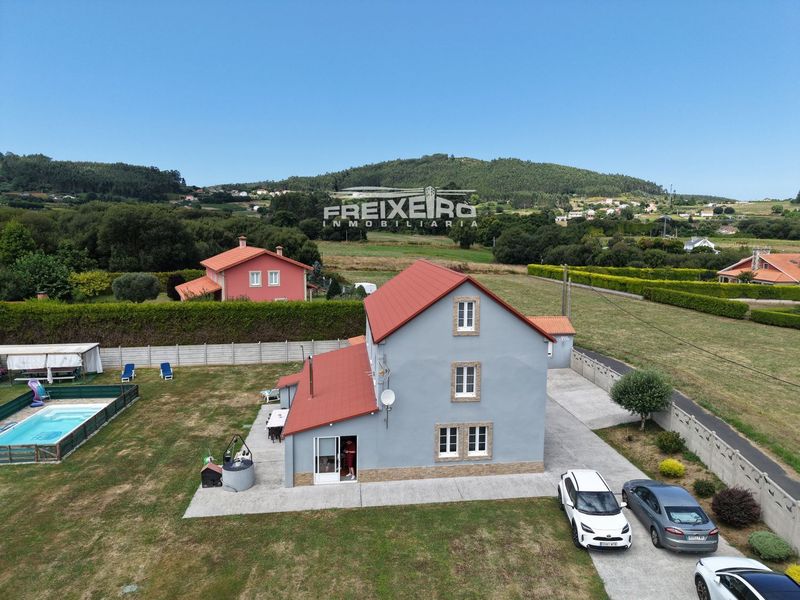 Casa en venta Naron, A Coruña. Ref: 1033. Inmobiliaria Freixeiro