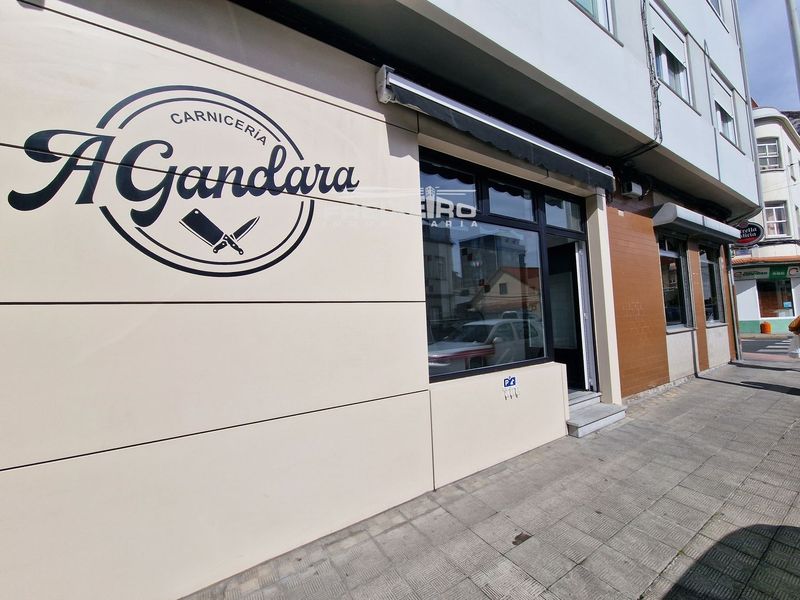 Local Comercial en venta Naron, A Coruña. Ref: 1049. Inmobiliaria Freixeiro