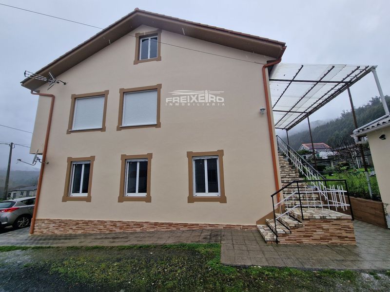 Casa en venta Naron, A Coruña. Ref: 1123. Inmobiliaria Freixeiro