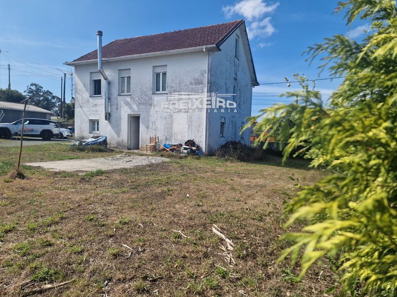 Casa en venta Narón, A Coruña. Ref: 1236. Inmobiliaria Freixeiro