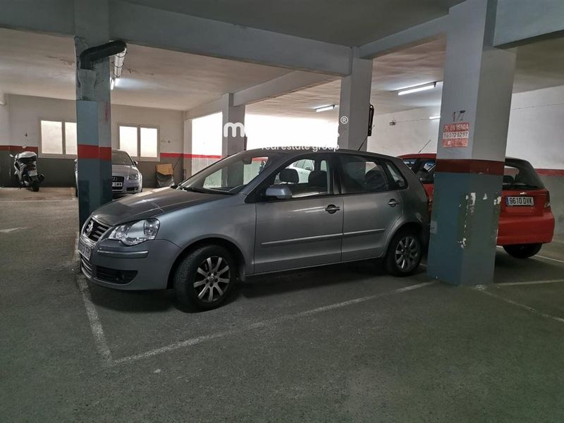 Garaje en venta Esplugues de Llobregat, Barcelona. Ref: 10977. IMMOMAX