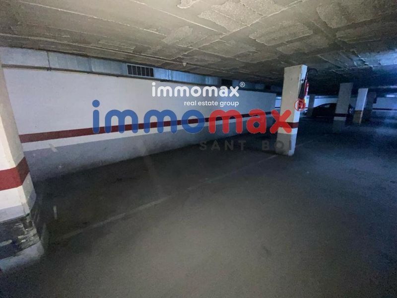Garaje en venta Sant Boi de Llobregat, Barcelona. Ref: 14346. IMMOMAX