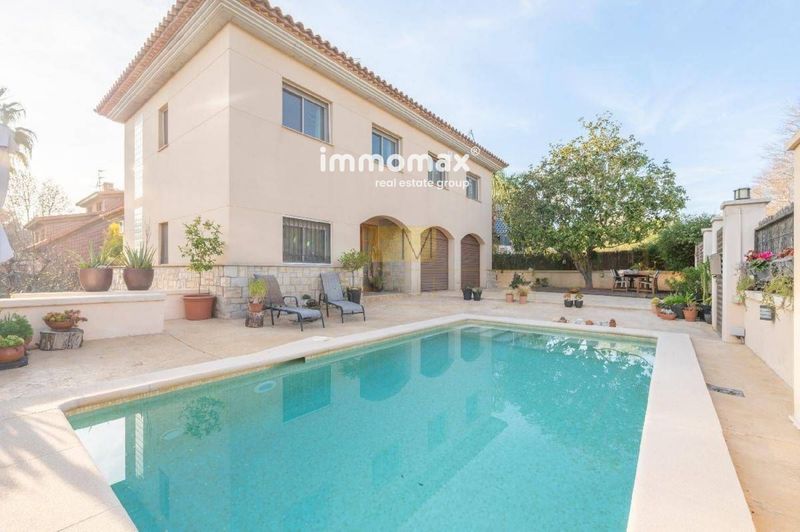 Chalet Independiente en venta Vilanova I La Geltru, Barcelona. Ref: 16229. IMMOMAX