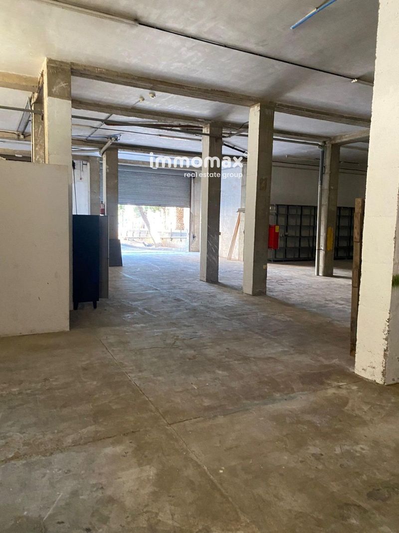 Nave Industrial en venta Sant Feliu de Llobregat, Barcelona. Ref: 16459. IMMOMAX