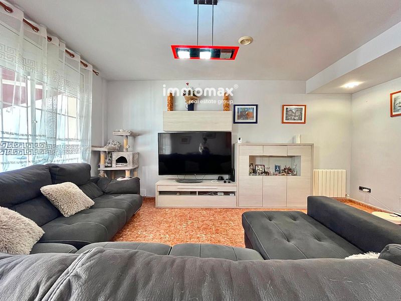 Adosado en venta Vilanova I La Geltru, Barcelona. Ref: 17259. IMMOMAX