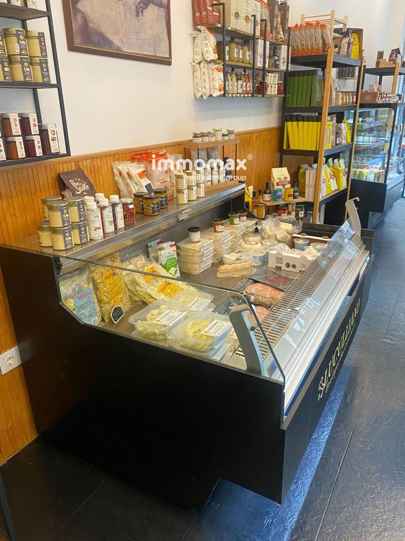 Local Comercial en alquiler y traspaso Barcelona. Ref: 17268. IMMOMAX