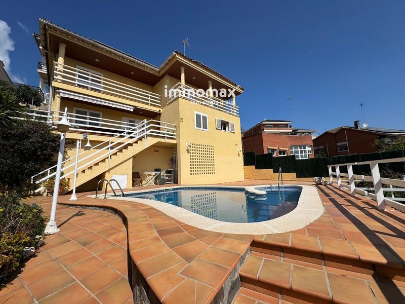 Chalet Independiente en venta Viladecans, Barcelona. Ref: 17534. IMMOMAX