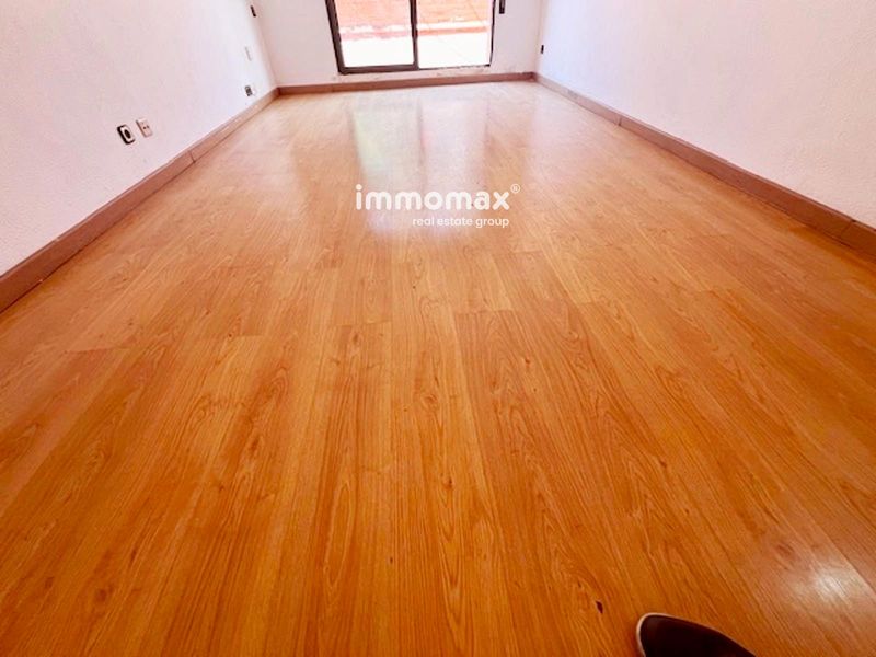 Piso en venta Cornellà de Llobregat, Barcelona. Ref: 17603. IMMOMAX
