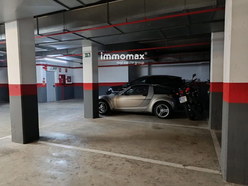 Garaje en alquiler Esplugues de Llobregat, Barcelona. Ref: 17668. IMMOMAX