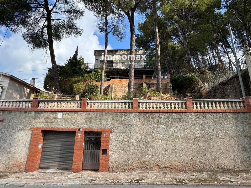 Chalet Independiente en venta Vallirana, Barcelona. Ref: 17673. IMMOMAX