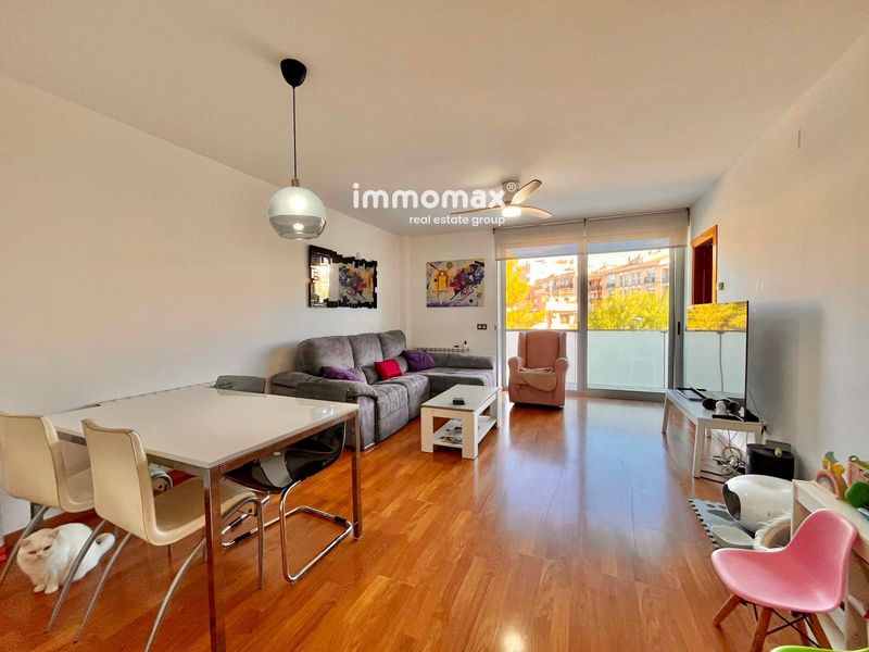 Piso en venta Vilanova I La Geltru, Barcelona. Ref: 17676. IMMOMAX