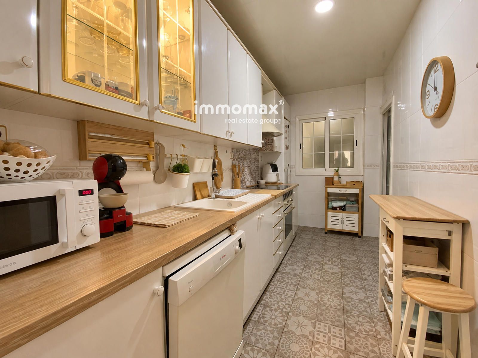 ¡Tu próximo hogar en Hospitaleth! 3 habitaciones, terraza y vistas - Foto 11