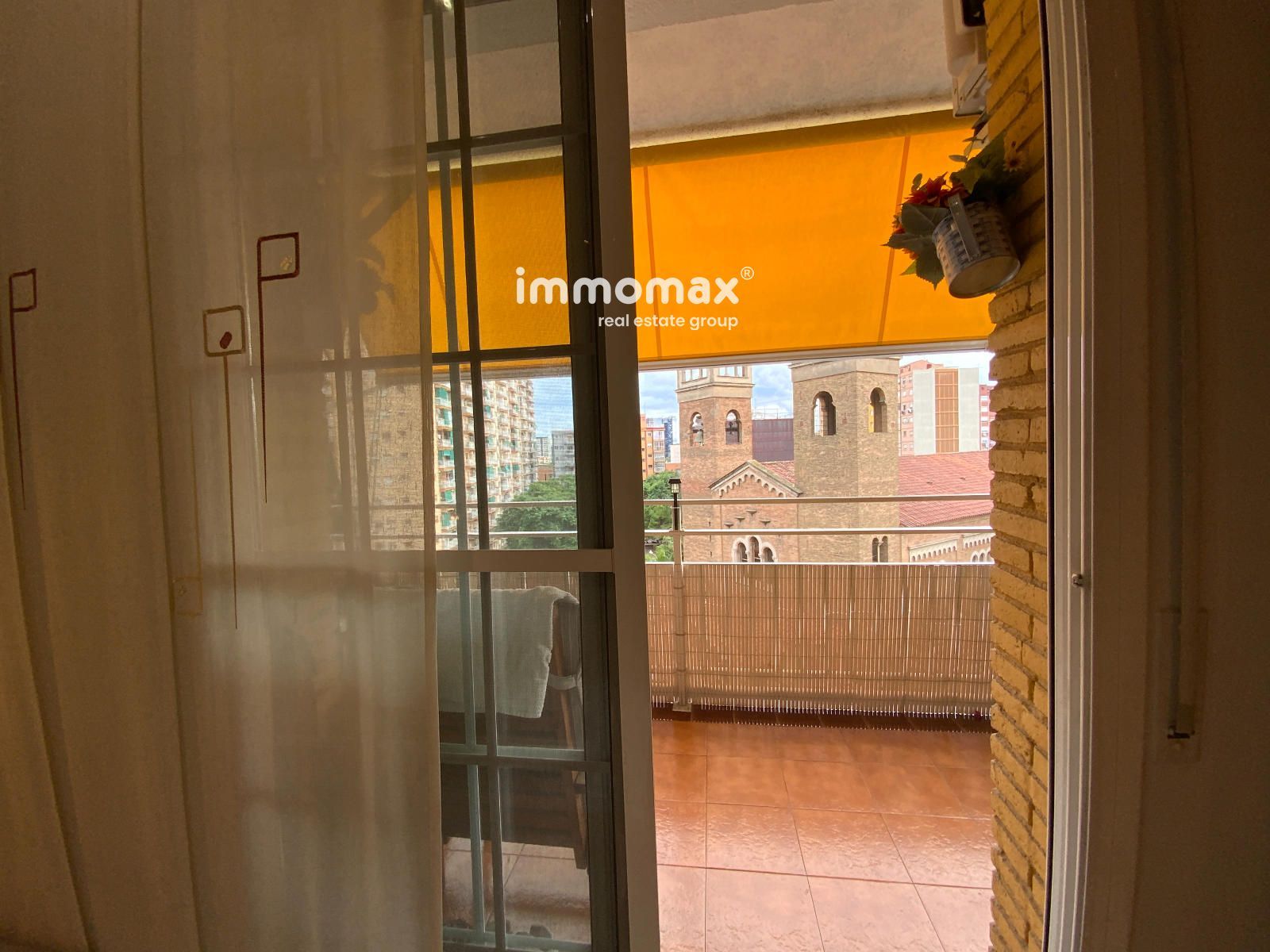 ¡Tu próximo hogar en Hospitaleth! 3 habitaciones, terraza y vistas - Foto 18
