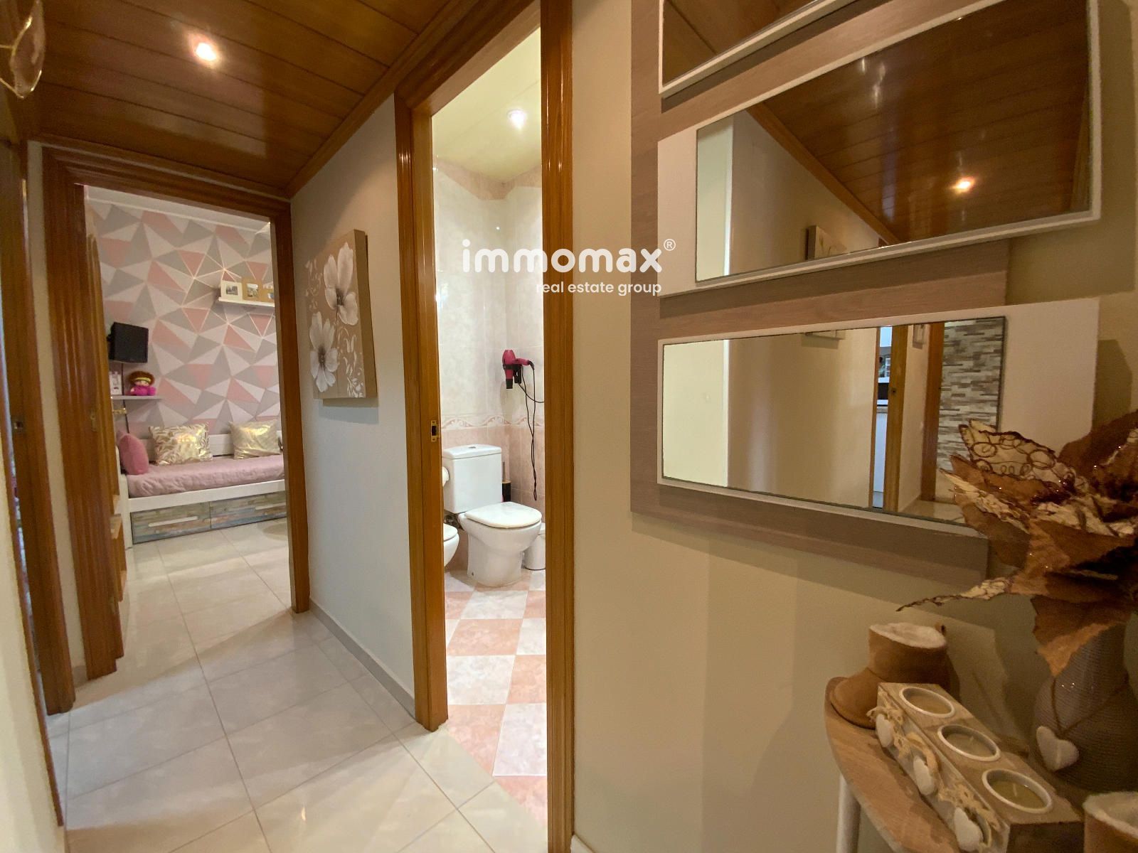 ¡Tu próximo hogar en Hospitaleth! 3 habitaciones, terraza y vistas - Foto 21