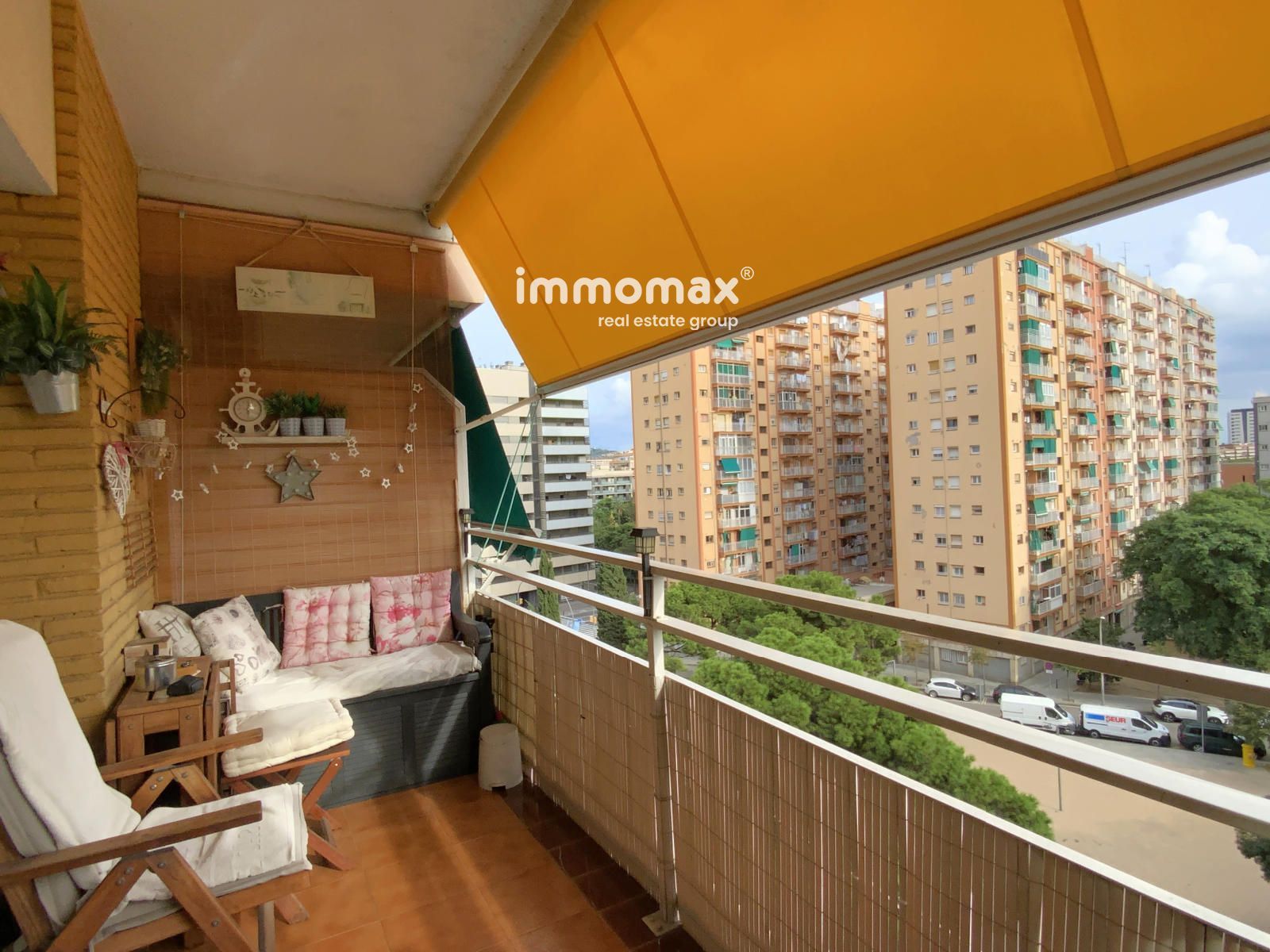 ¡Tu próximo hogar en Hospitaleth! 3 habitaciones, terraza y vistas - Foto 7