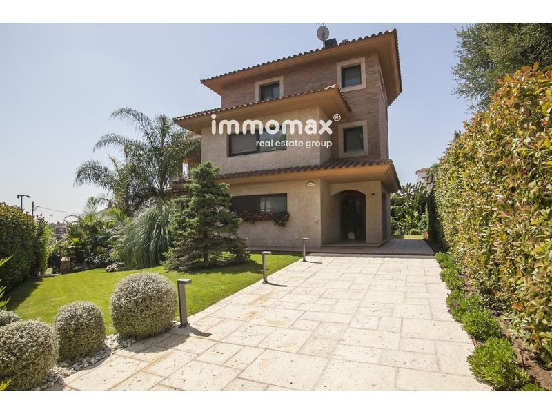 Casa en venta Castelldefels, Barcelona. Ref: 5319. IMMOMAX