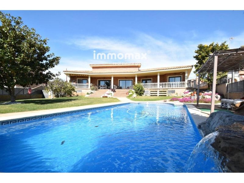 Casa en venta Cubelles, Barcelona. Ref: 8897. IMMOMAX