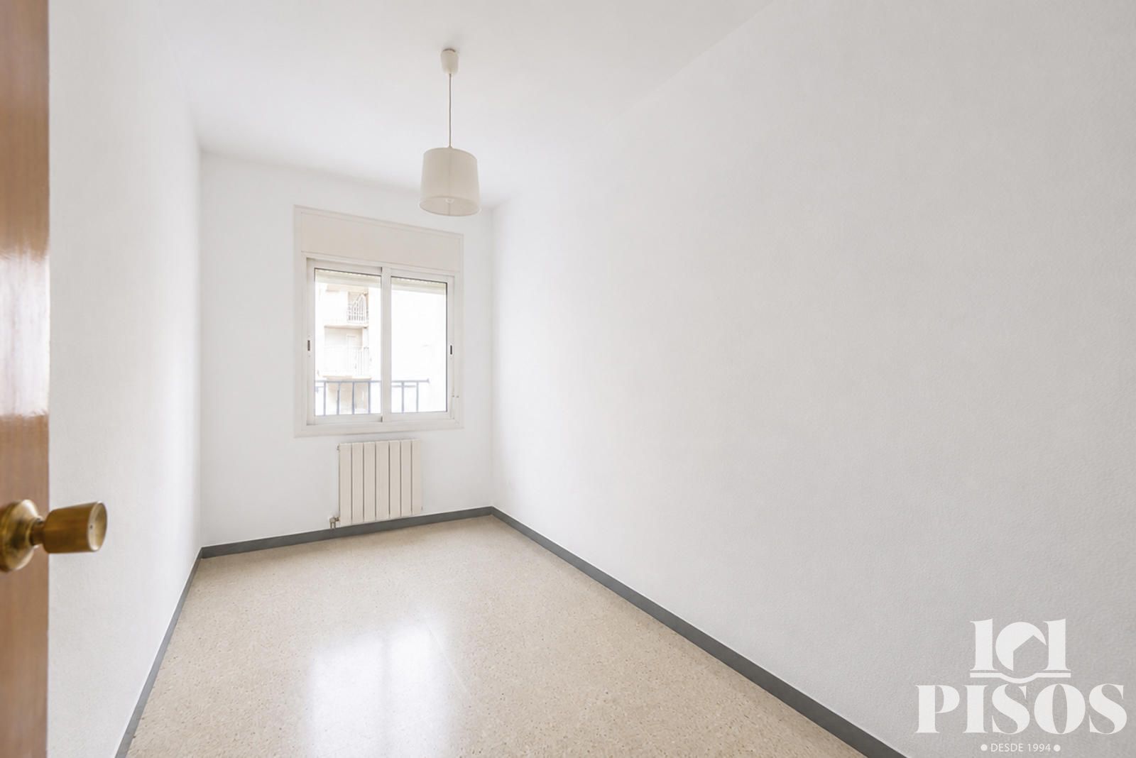 OPORTUNIDAD DE INVERSIÓN – VIVIENDA ALQUILADA CON CONTRATO EN VIGOR - Foto 8