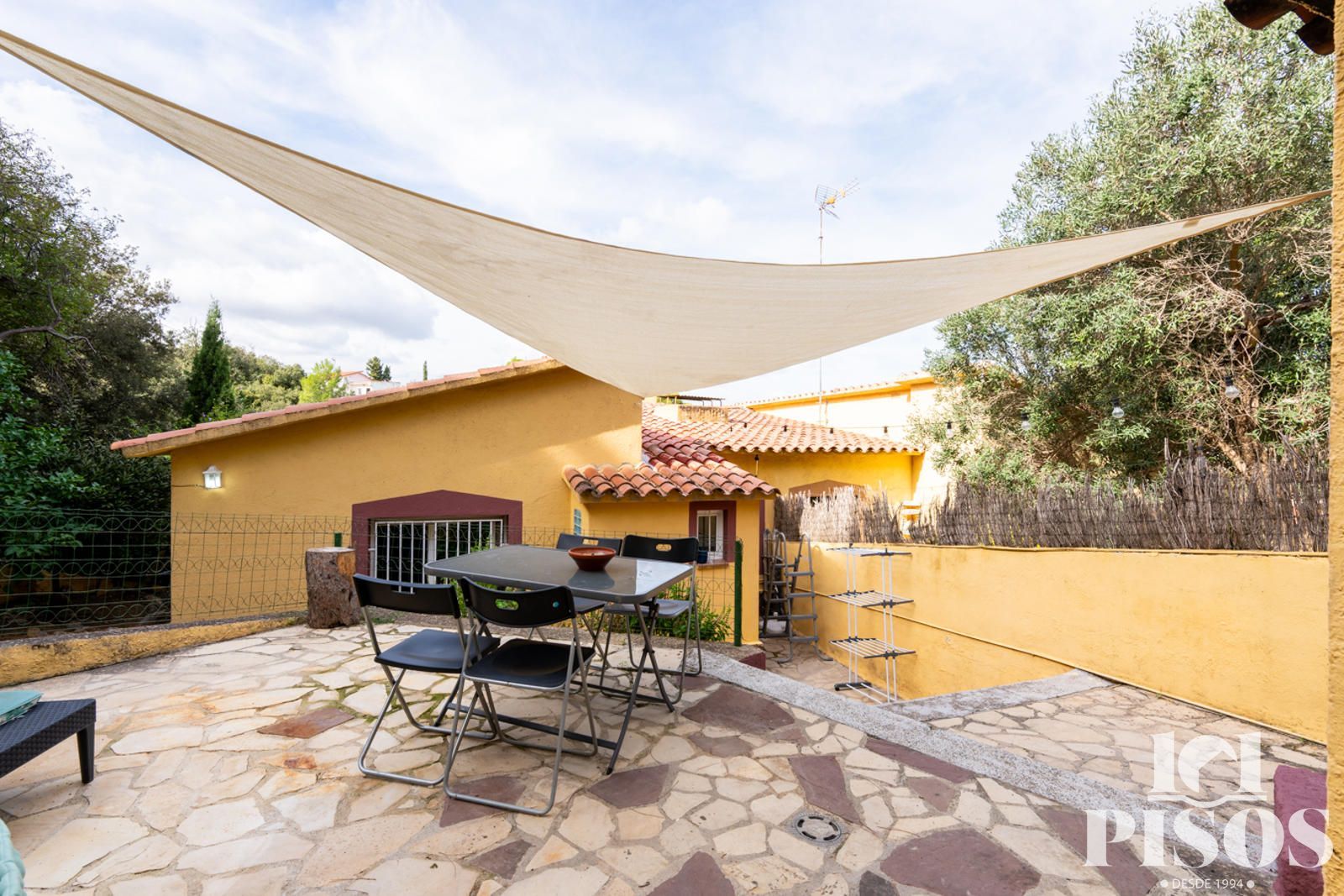 Casa con jardín y apartamento independiente con rentabilidad en La Floresta - Foto 36