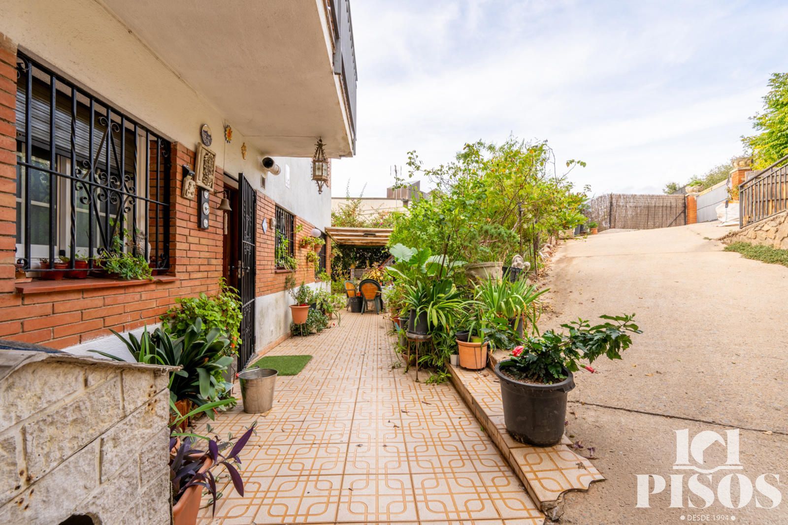 Piso con espectaculares vistas, terraza y parking en La Floresta - Foto 2