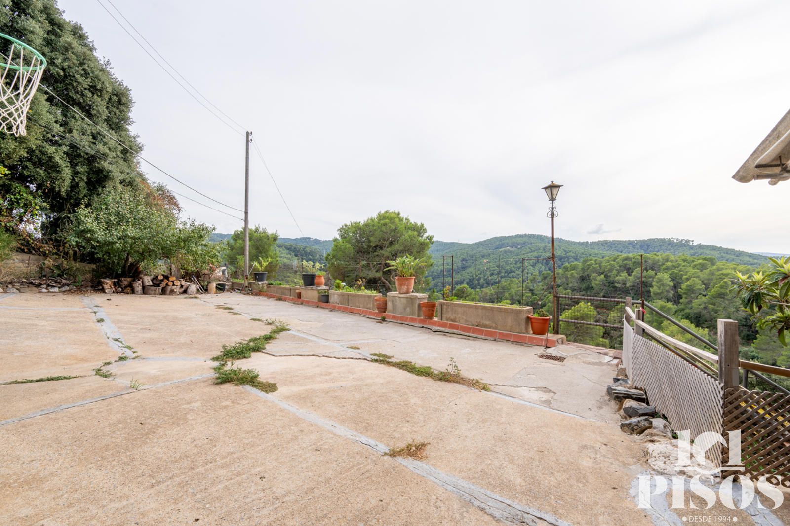 Piso con espectaculares vistas, terraza y parking en La Floresta - Foto 31