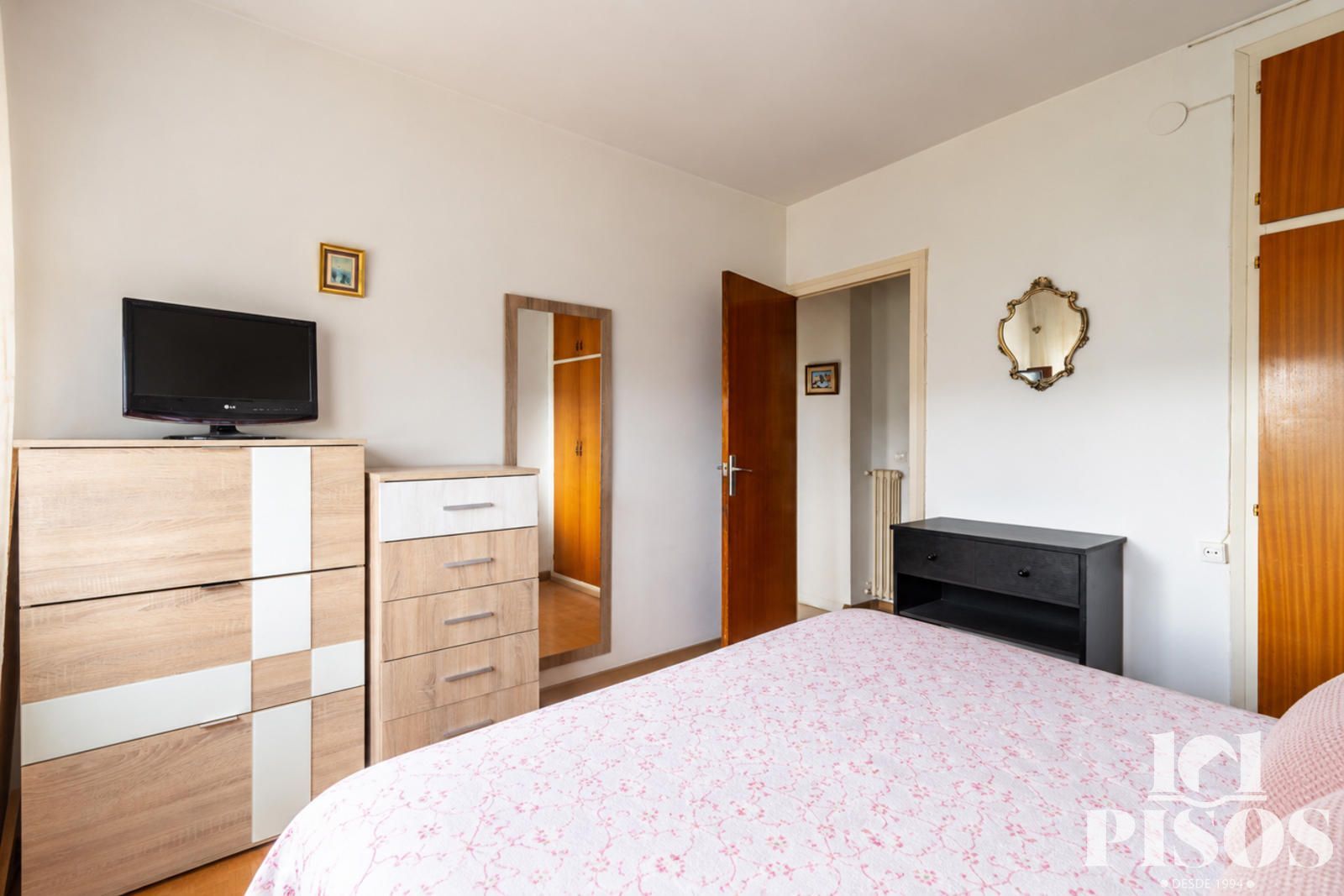 Piso con espectaculares vistas, terraza y parking en La Floresta - Foto 25