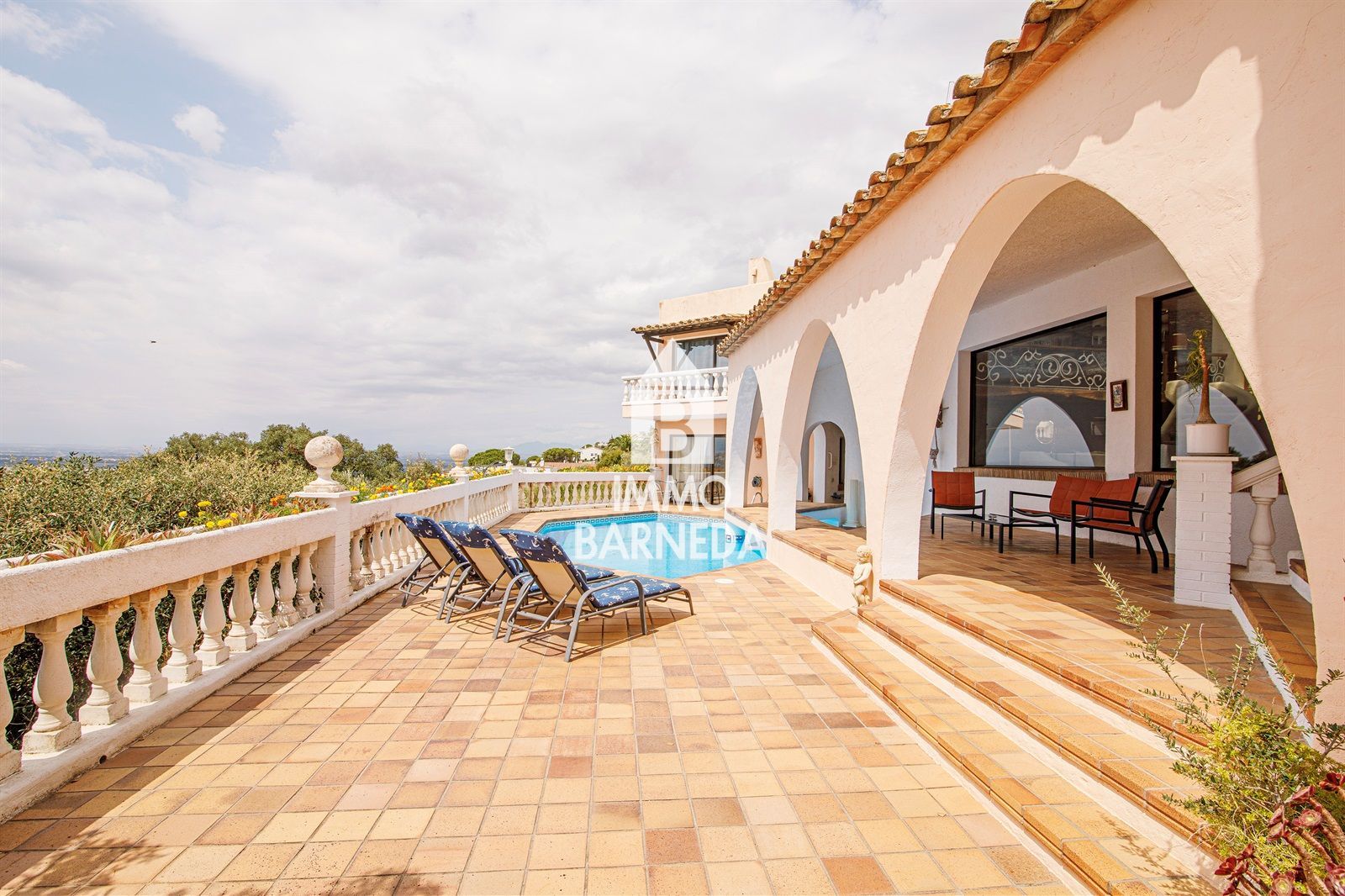 Villa with stunning sea views in Mas Fumats