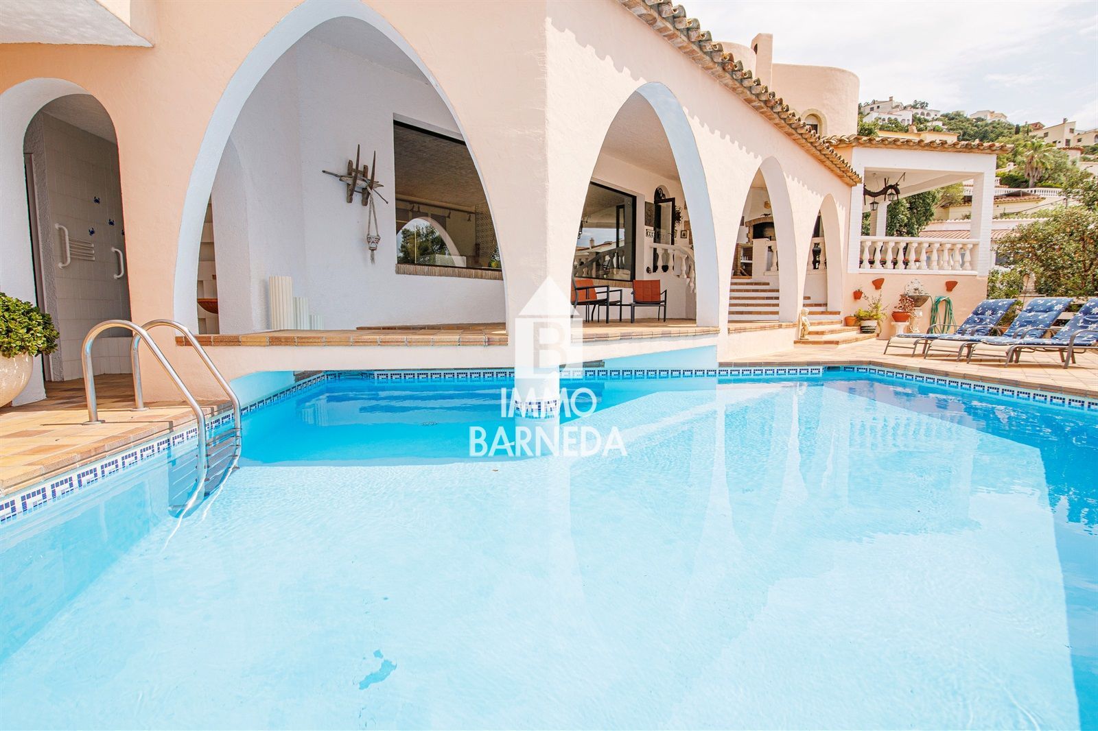Villa with stunning sea views in Mas Fumats