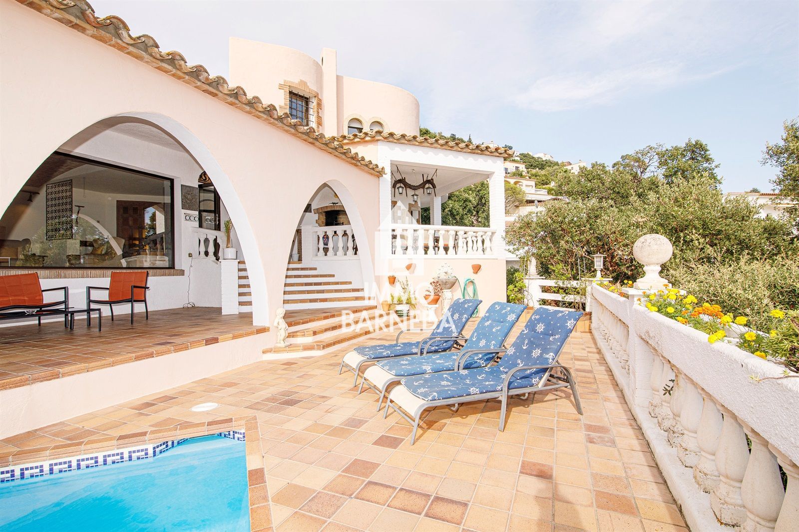 Villa with stunning sea views in Mas Fumats
