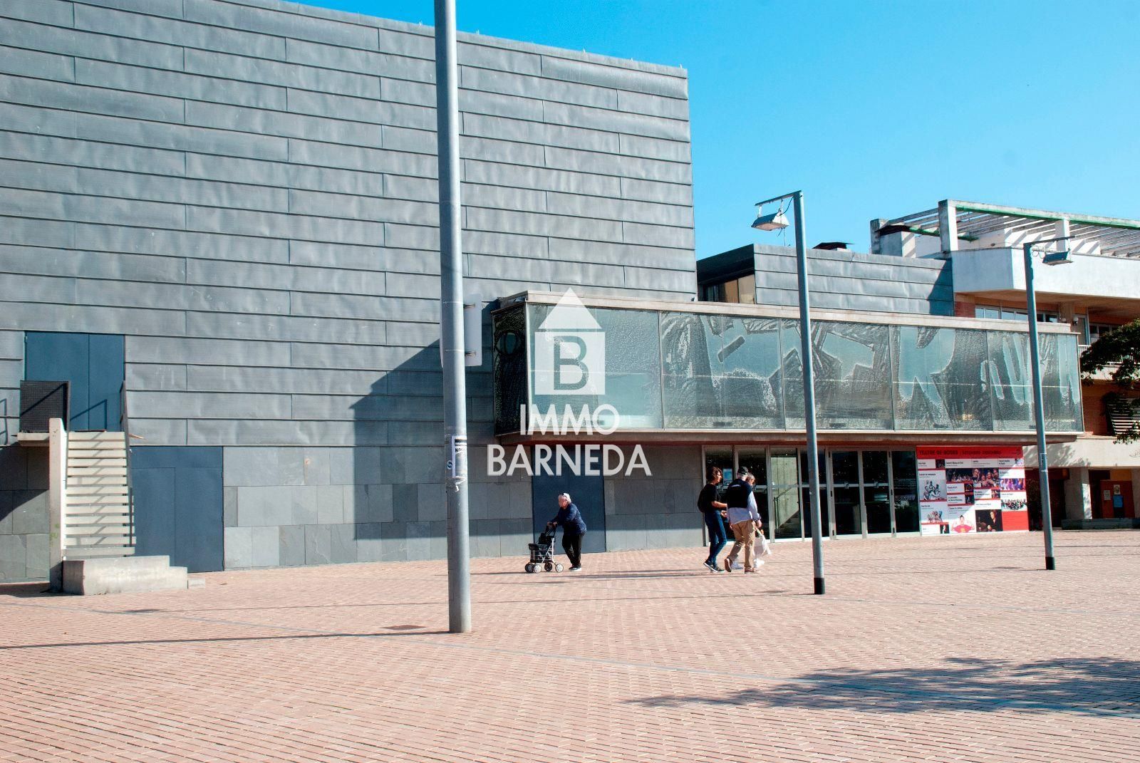 Parcela edificable en tranquila urbanización de Roses. ¡Buena oportunidad!