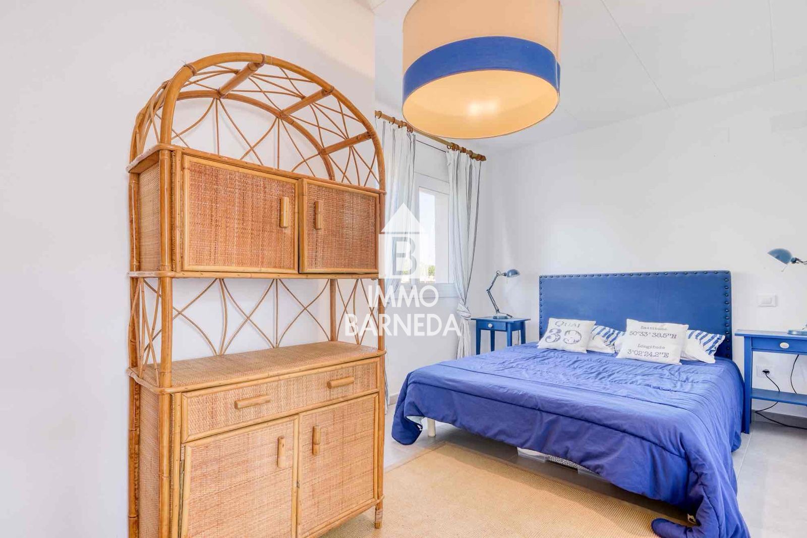 Encantadora casa adosada reformada con jardín privado – Santa Margarita, Roses