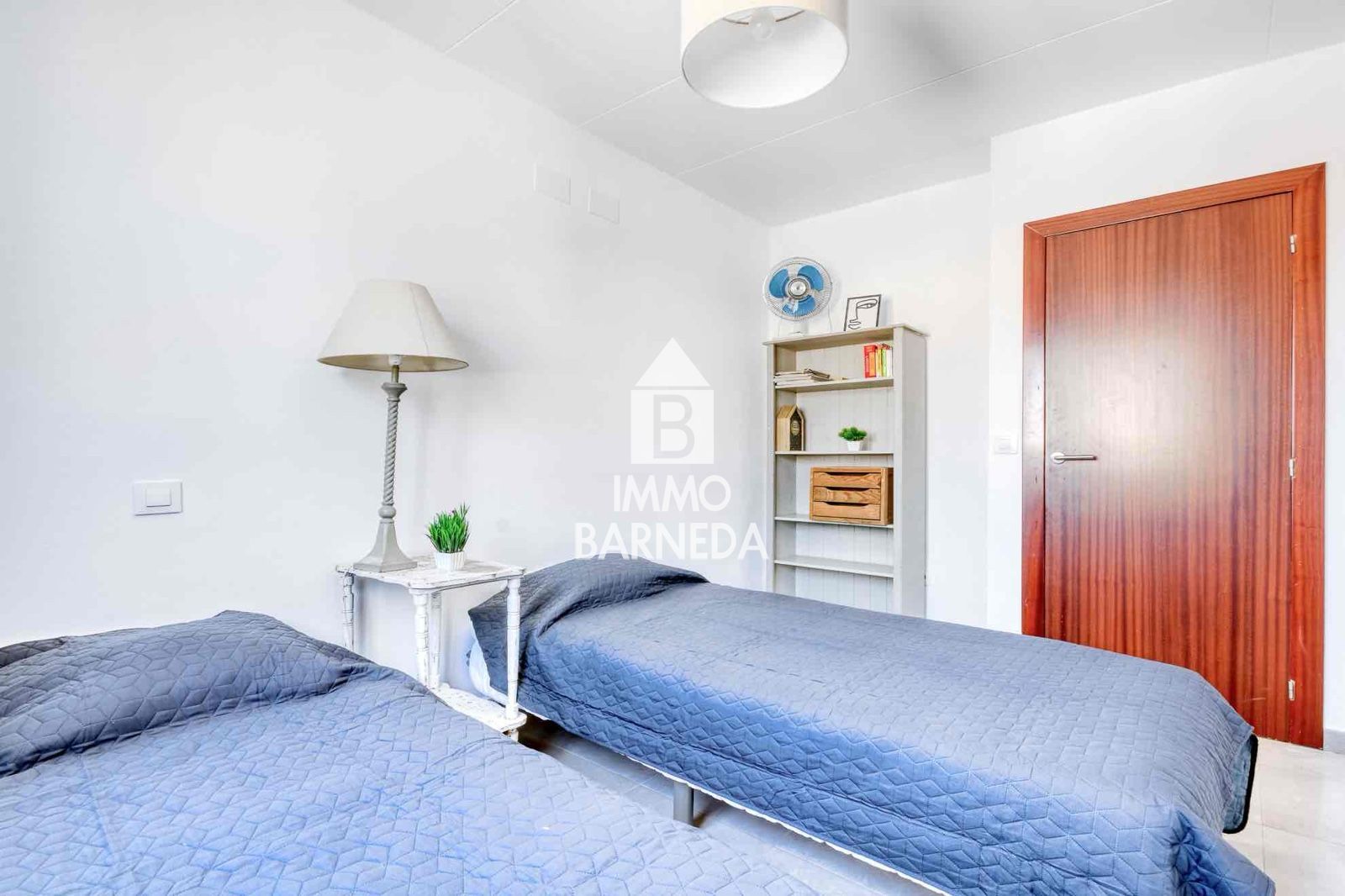Encantadora casa adosada reformada con jardín privado – Santa Margarita, Roses
