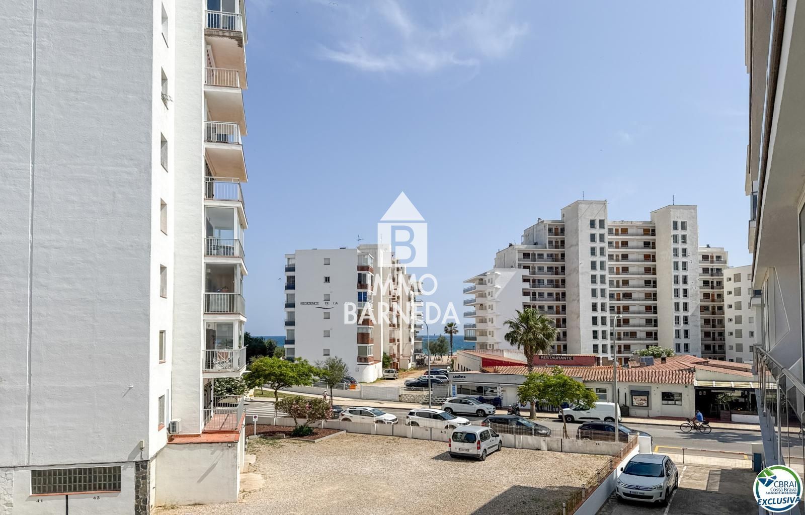 Estudi amb llicència turística a segona línia de mar – Santa Margarida, Roses
