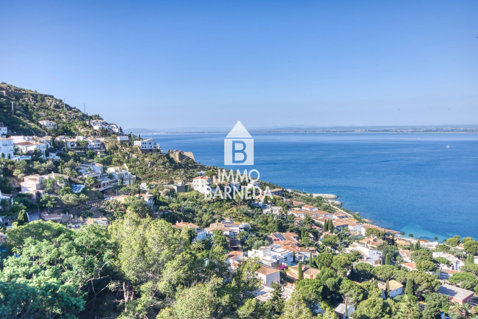 Exklusive Wohnung mit Panoramablick auf das Meer, den Fischerhafen und die Bucht von Rosas